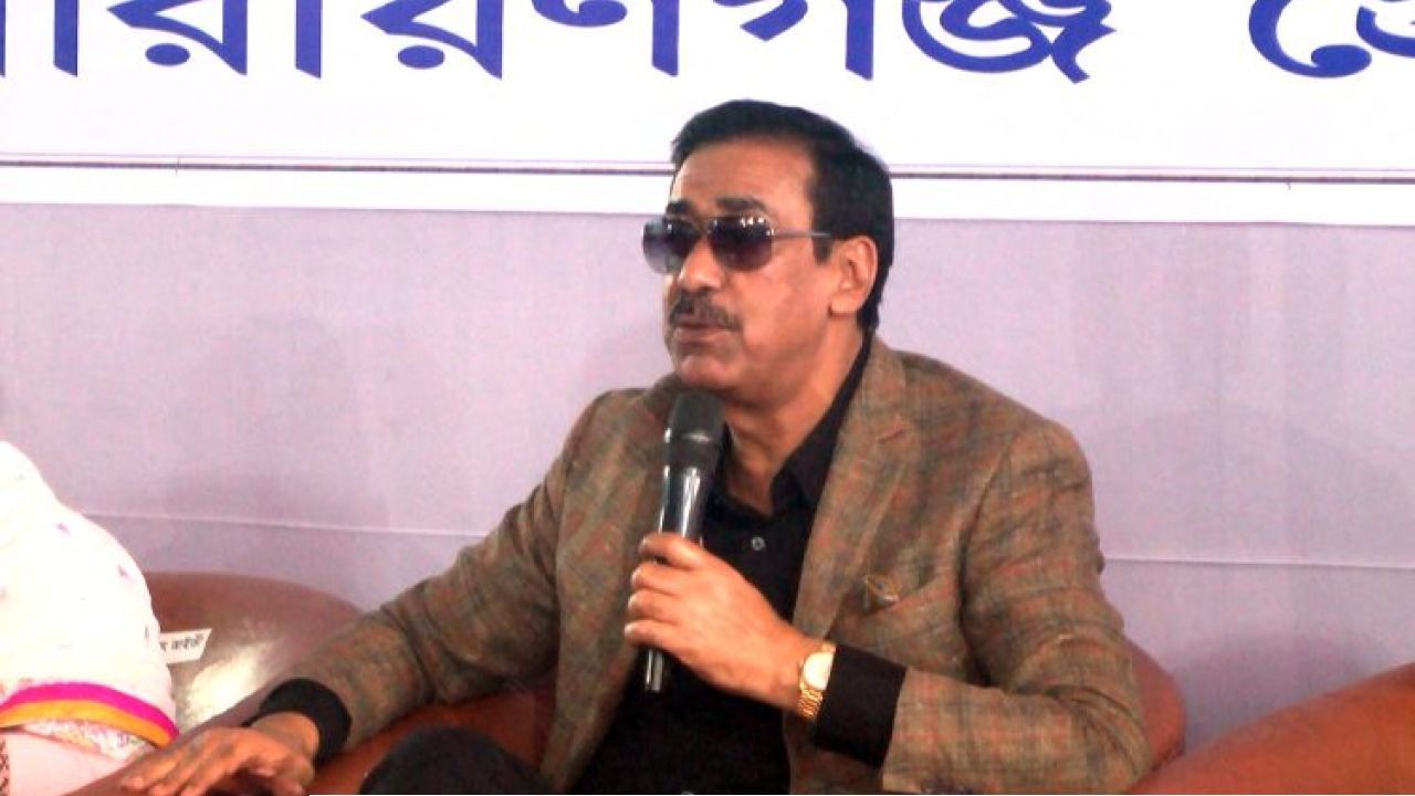 জুলাইয়ে অস্ত্র হাতে হত্যাযজ্ঞ চালিয়েছেন শামীম ওসমান