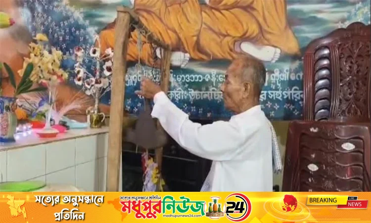 পটুয়াখালীতে ধর্মীয় ভাবগাম্ভীর্যে প্রবারণা পূর্ণিমা উদযাপিত